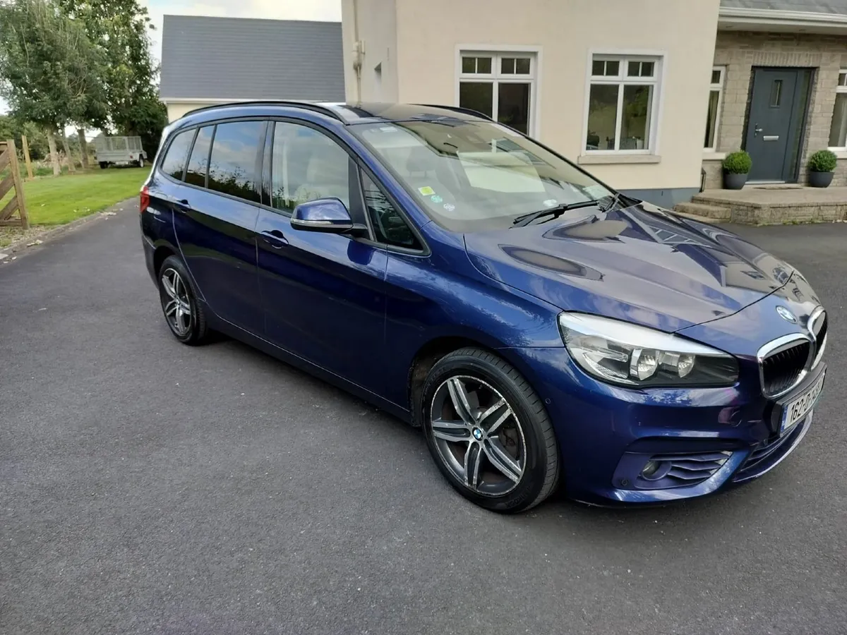 BMW 2-Series 2016 7 Seat Gran Tourer - Image 3
