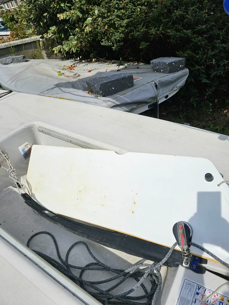 Laser Dinghy - Image 2