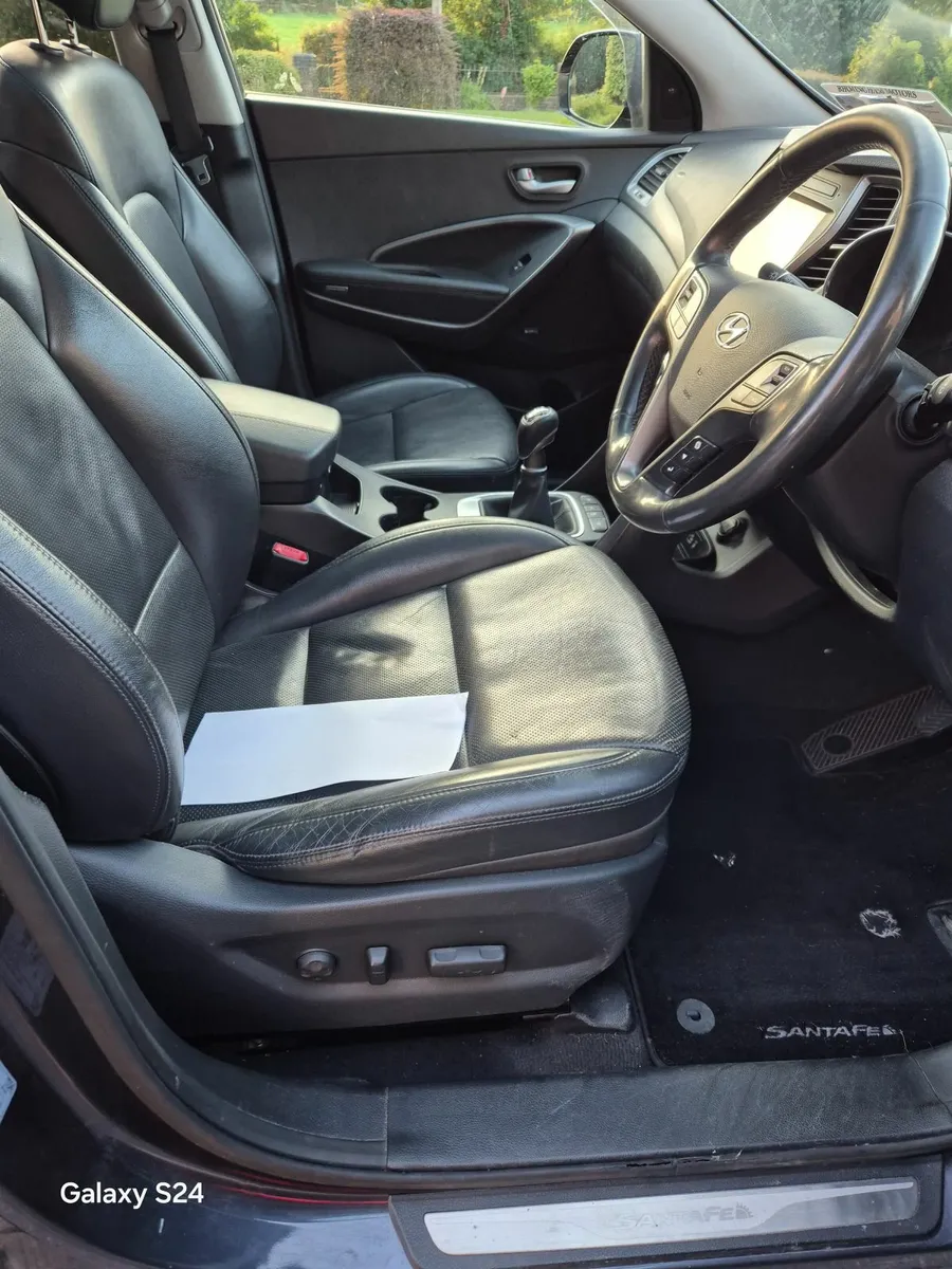 Hyundai Santa Fe 2016 - Image 4