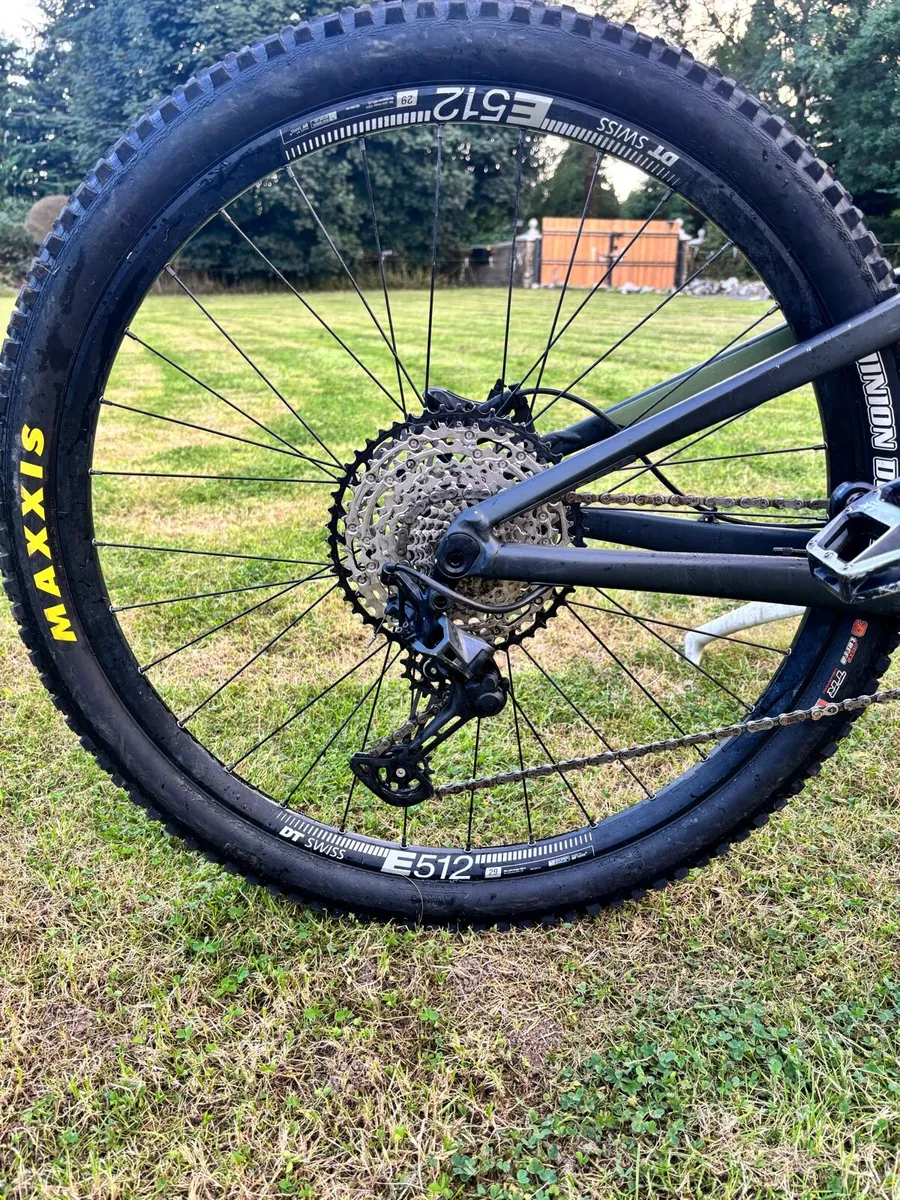 Giant trance 2020 - Image 3