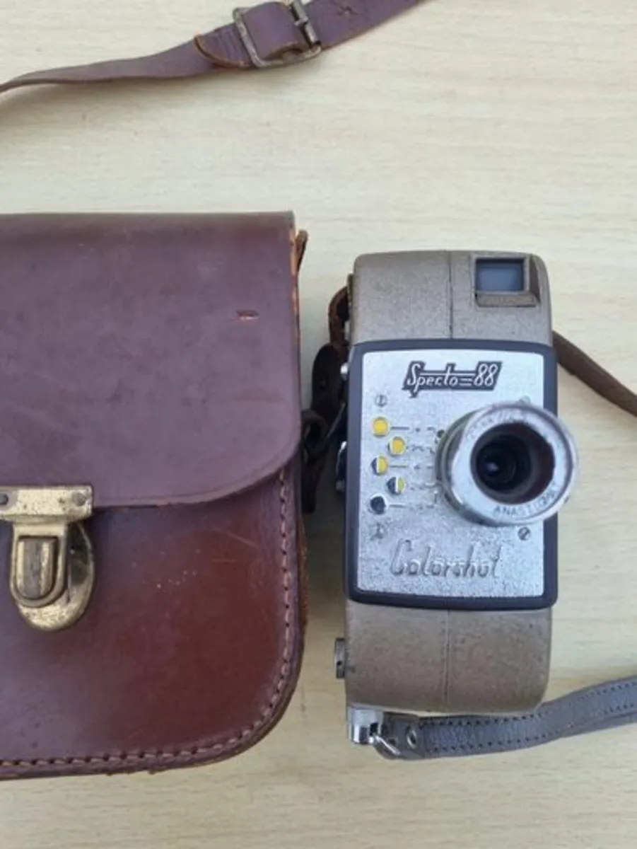 Vintage film camera - Specto 88 Colorshot - Image 1