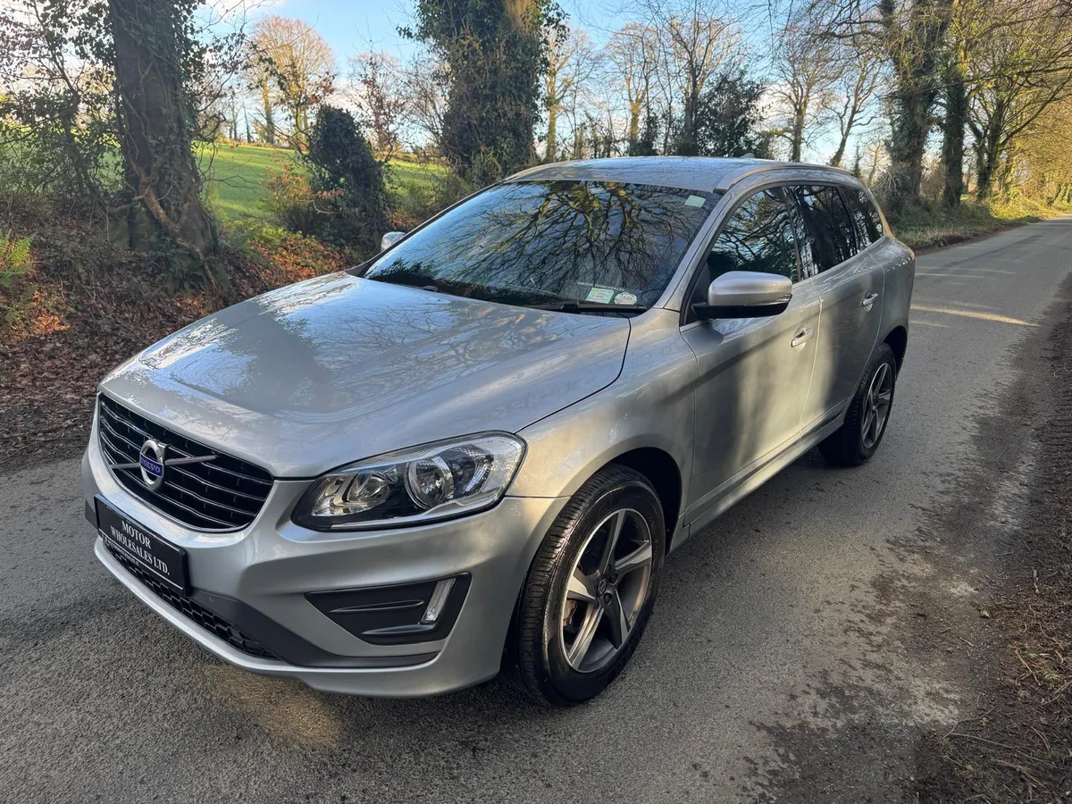 152 VOLVO XC60 R DESIGN AUTOMATIC LOW KMS - Image 2