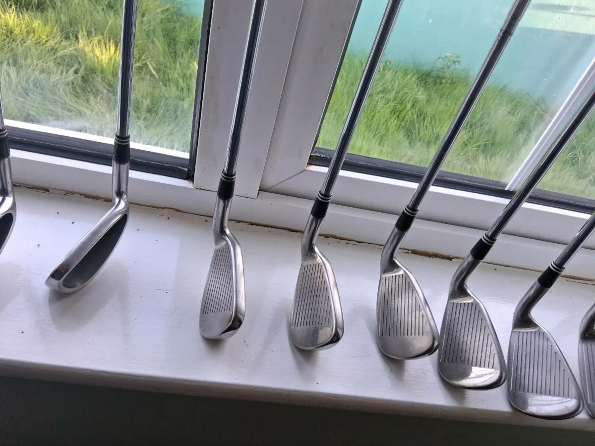Left-hand Cleveland irons - Image 1