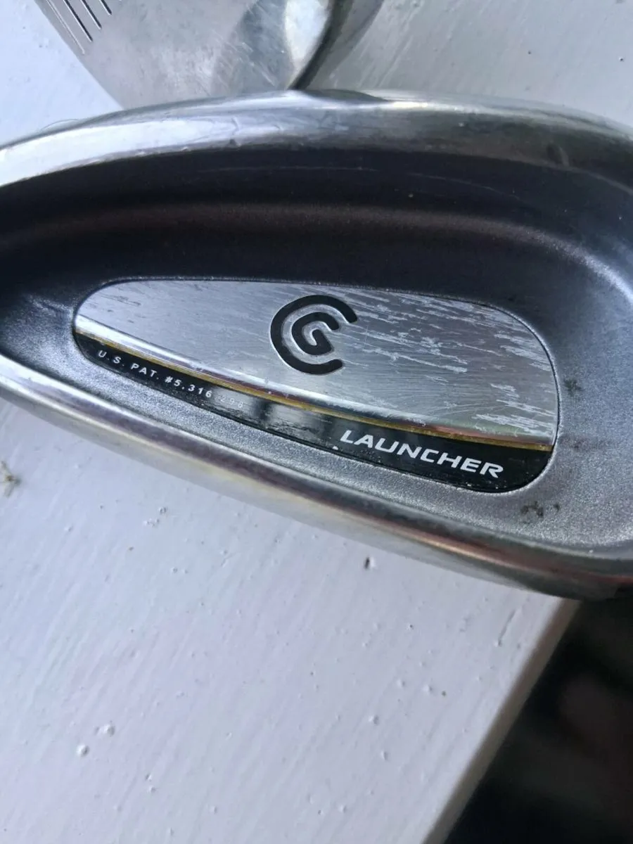 Left-hand Cleveland irons - Image 4