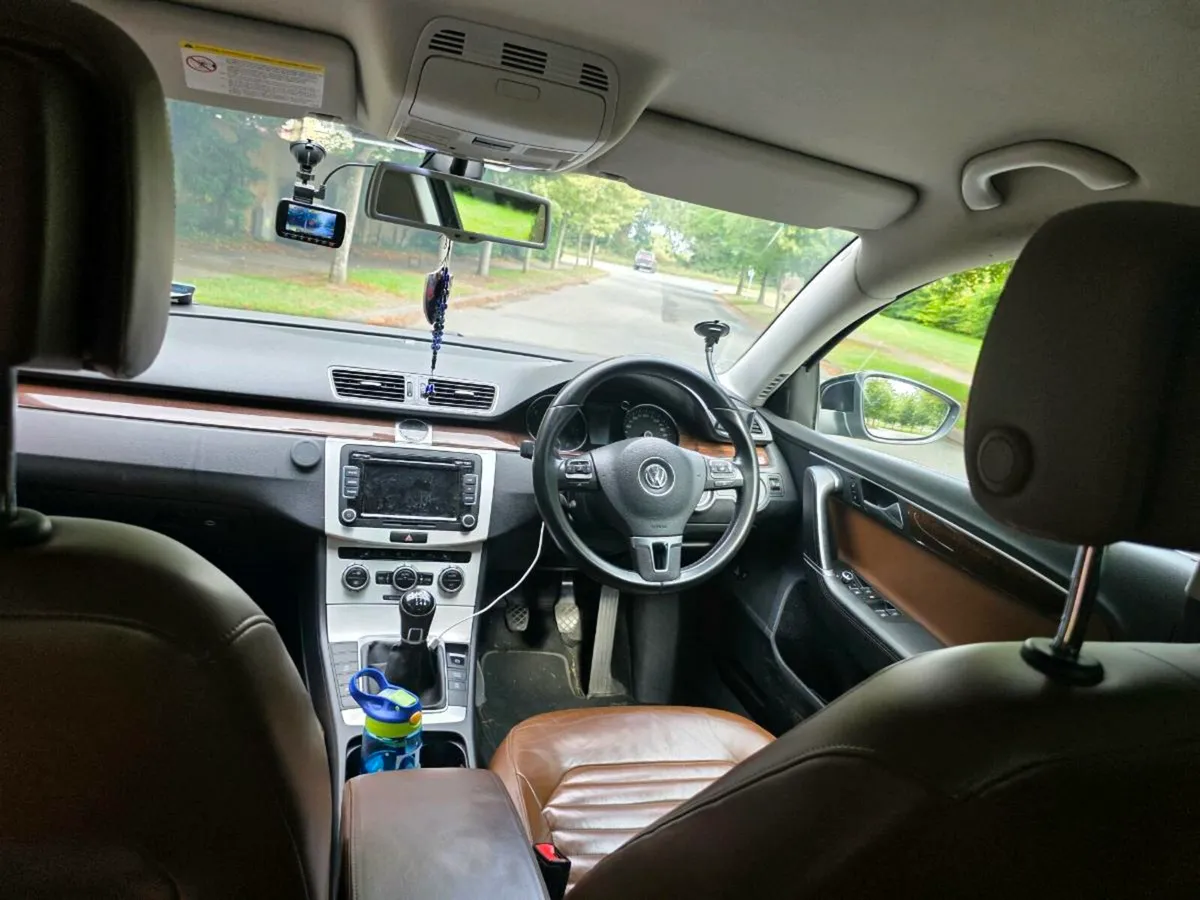 VW Passat 2.0TDI BlueMotion Highline - Image 3