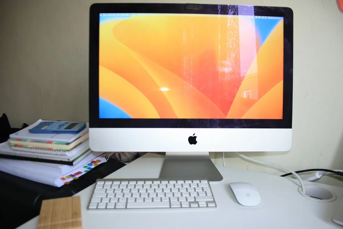 iMac - Image 1