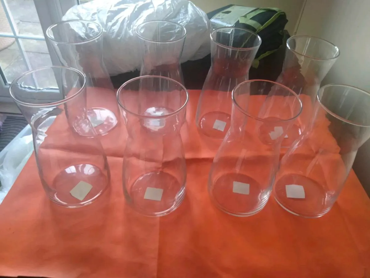 Vases - Image 1