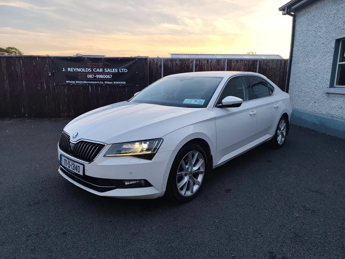 Skoda Superb 2.0 TDI 150 bhp big spec leather - Image 1