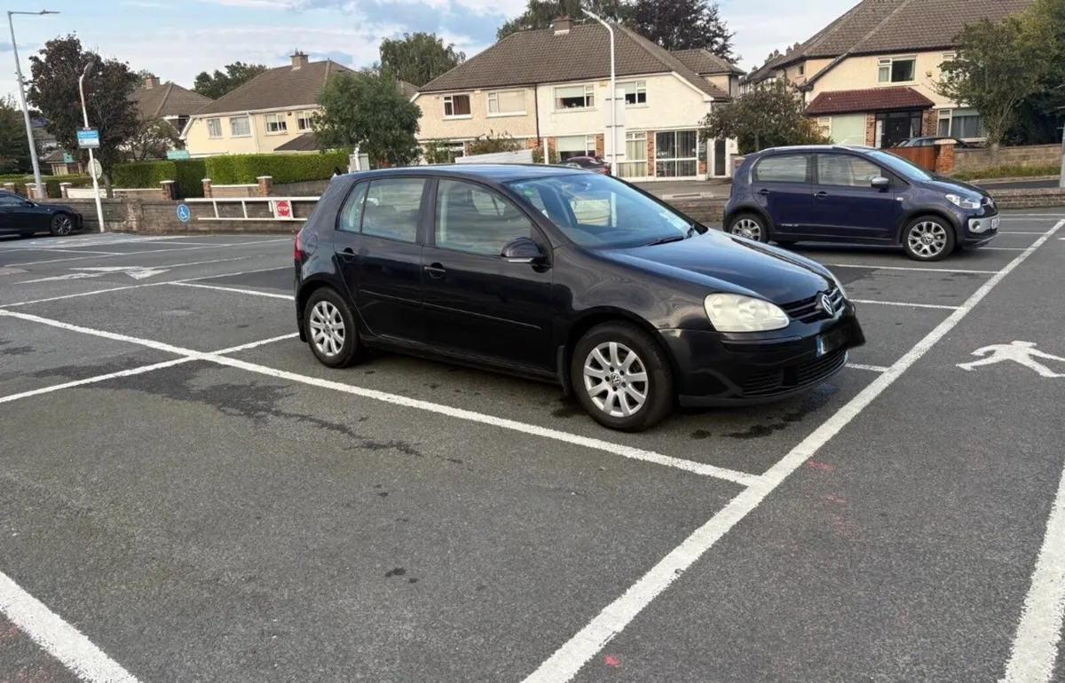 Volkswagen Golf - Image 1