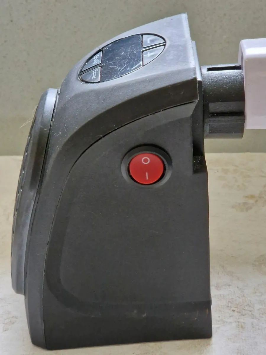 Plug in Direct, Handy Desk Heater, 400 Watt, Timer - Image 3