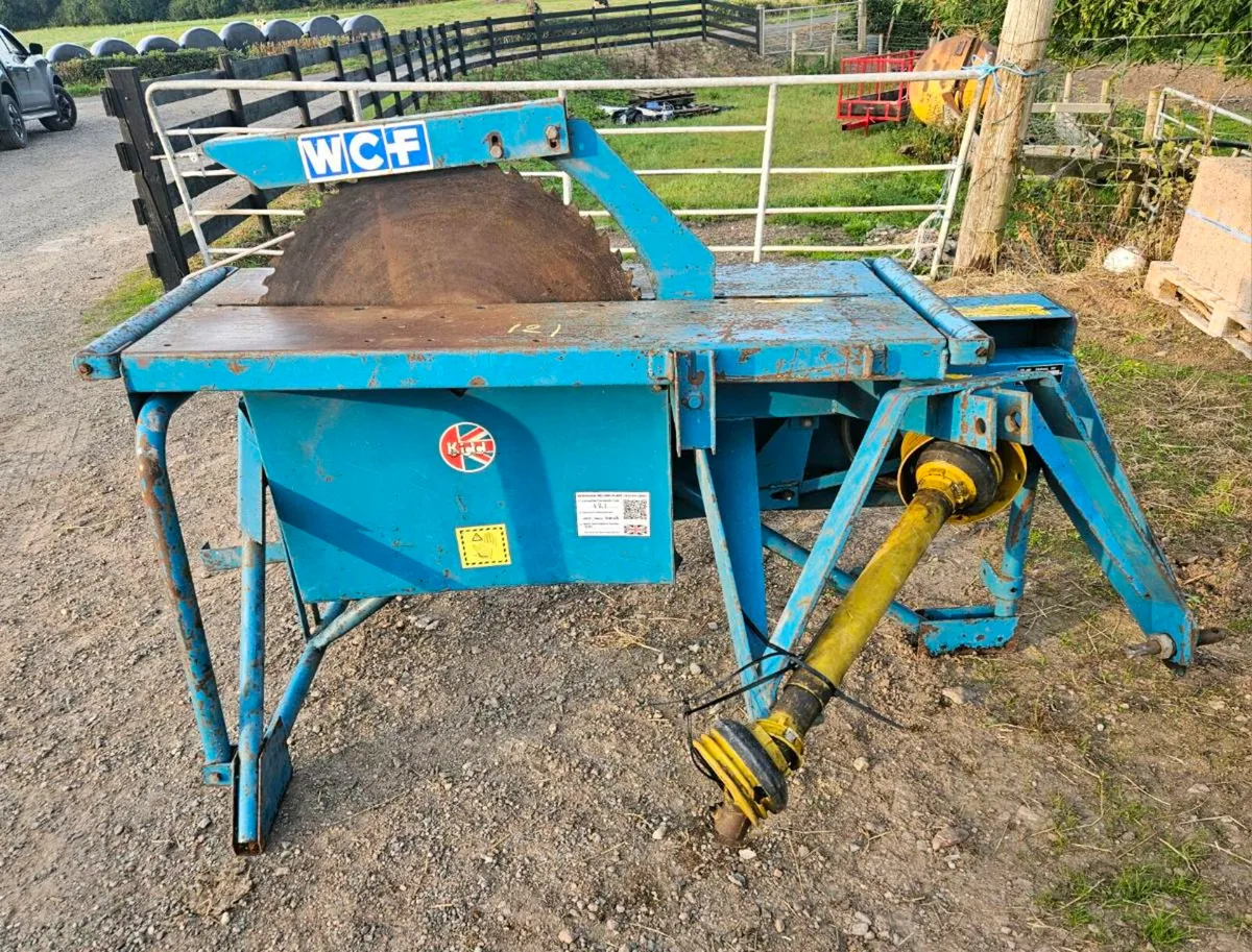 Bench saw - Image 1