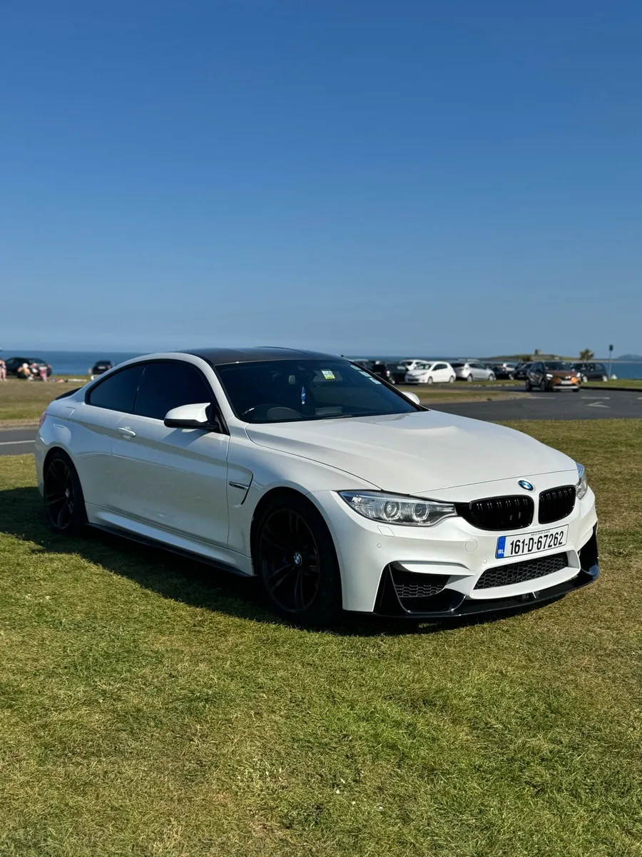 BMW M4 2016 - Image 1