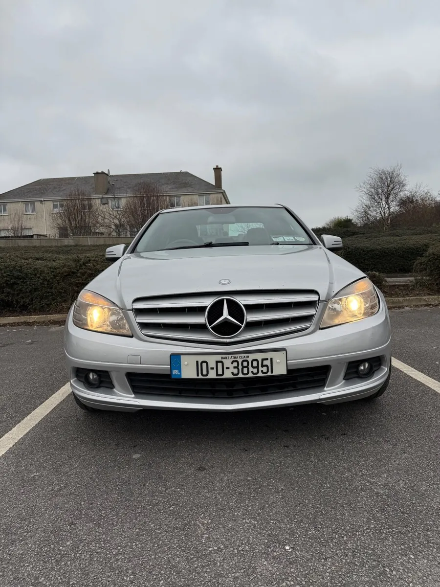 Mercedes-Benz C-Class 2010 Automatic - Image 1