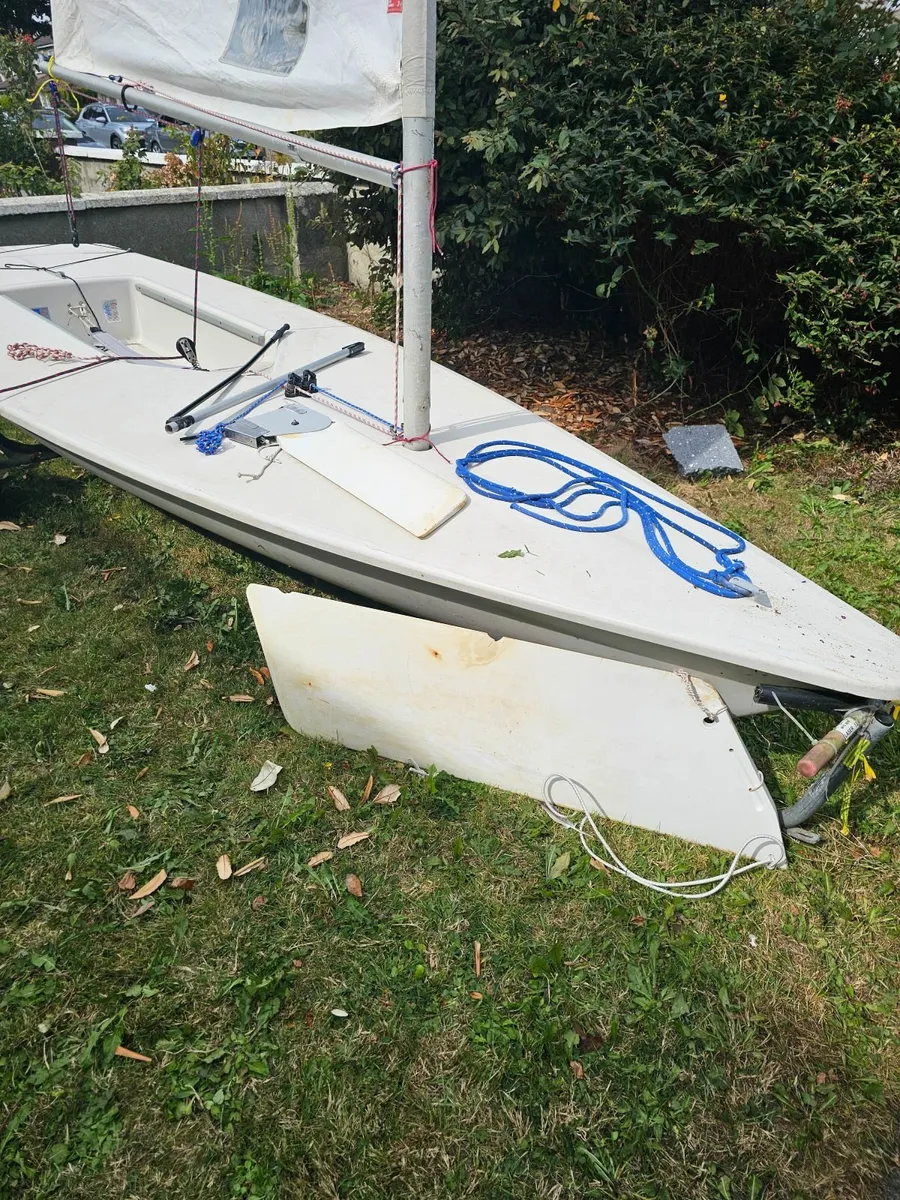 Laser dinghy - Image 4