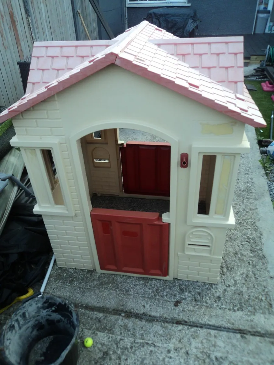 Child's playhouse - Image 3