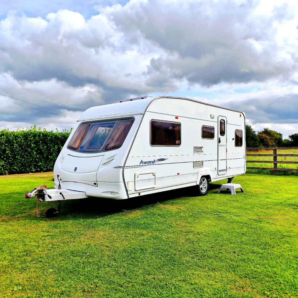 Swift Ace Award Nightstar - Image 1