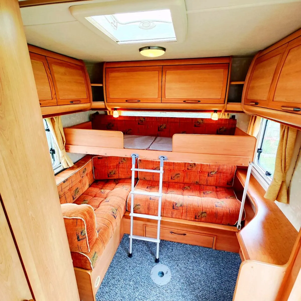 Swift Ace Award Nightstar 5-6 berth - Image 2
