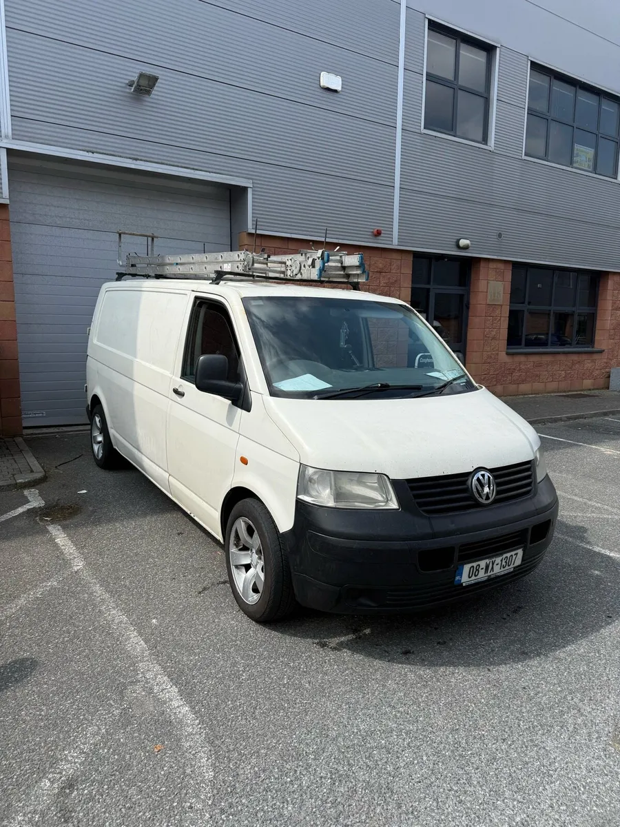 Volkswagen Transporter - Image 2