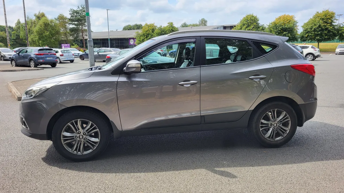 2014 Hyundai ix35 Premium Low Km - Image 4