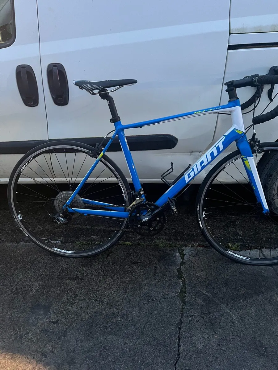 Giant Defy Aluxx - Image 1