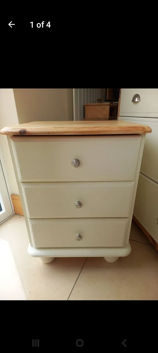Locker - Image 1