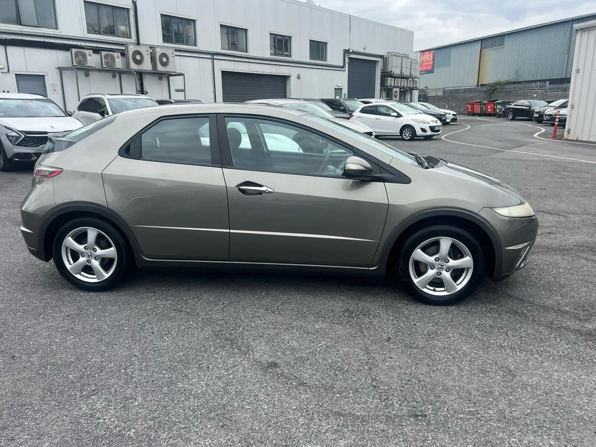 2009 Honda civic NCT! - Image 2