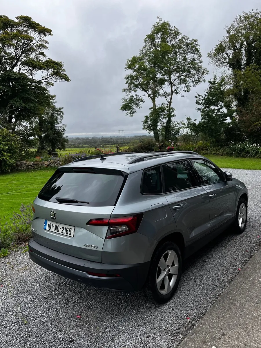 Skoda Karoq 2018 - Image 2