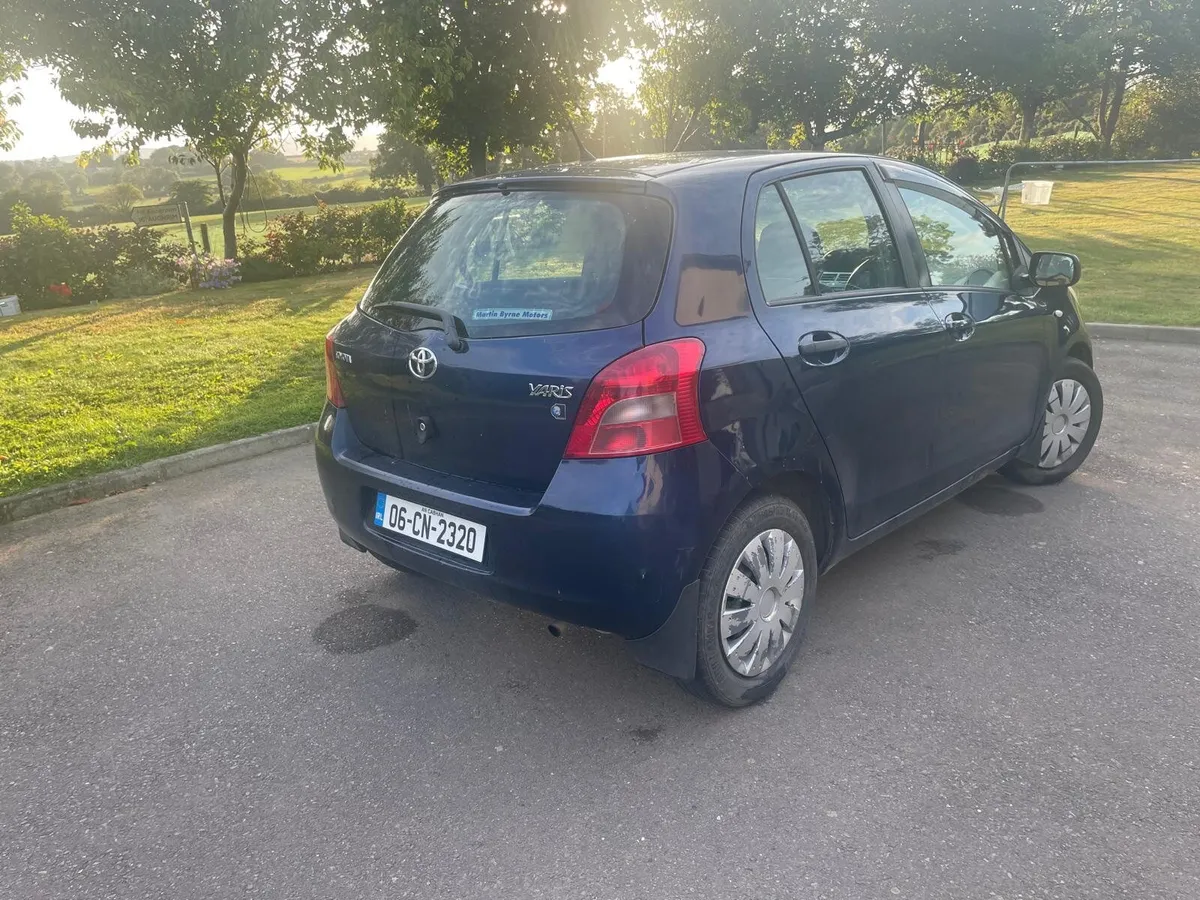 Toyota Yaris 2006 - Image 3