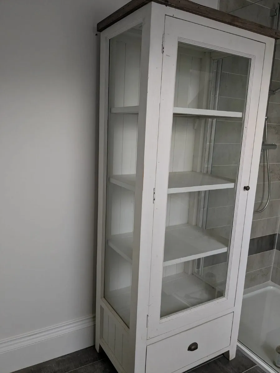 Display Cabinet - Image 3