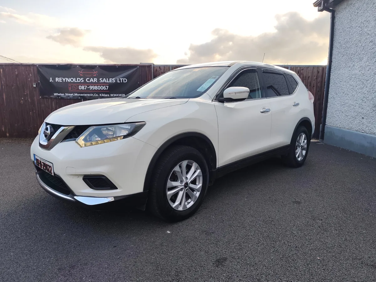 Nissan X-Trail 1.6 diesel seven seat 2015 - Image 1