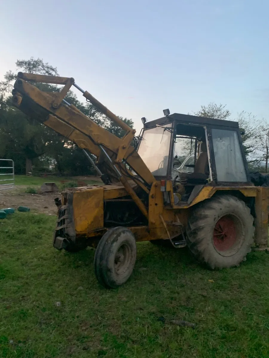 JCB - Image 2