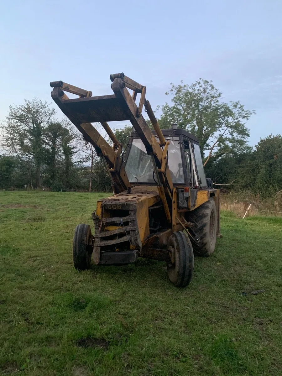 JCB - Image 3