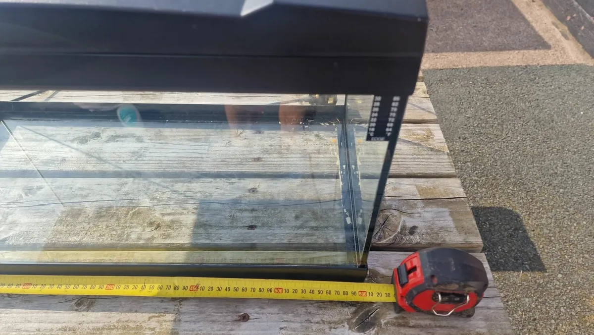 Full fishtank set up. No Fish - Image 2