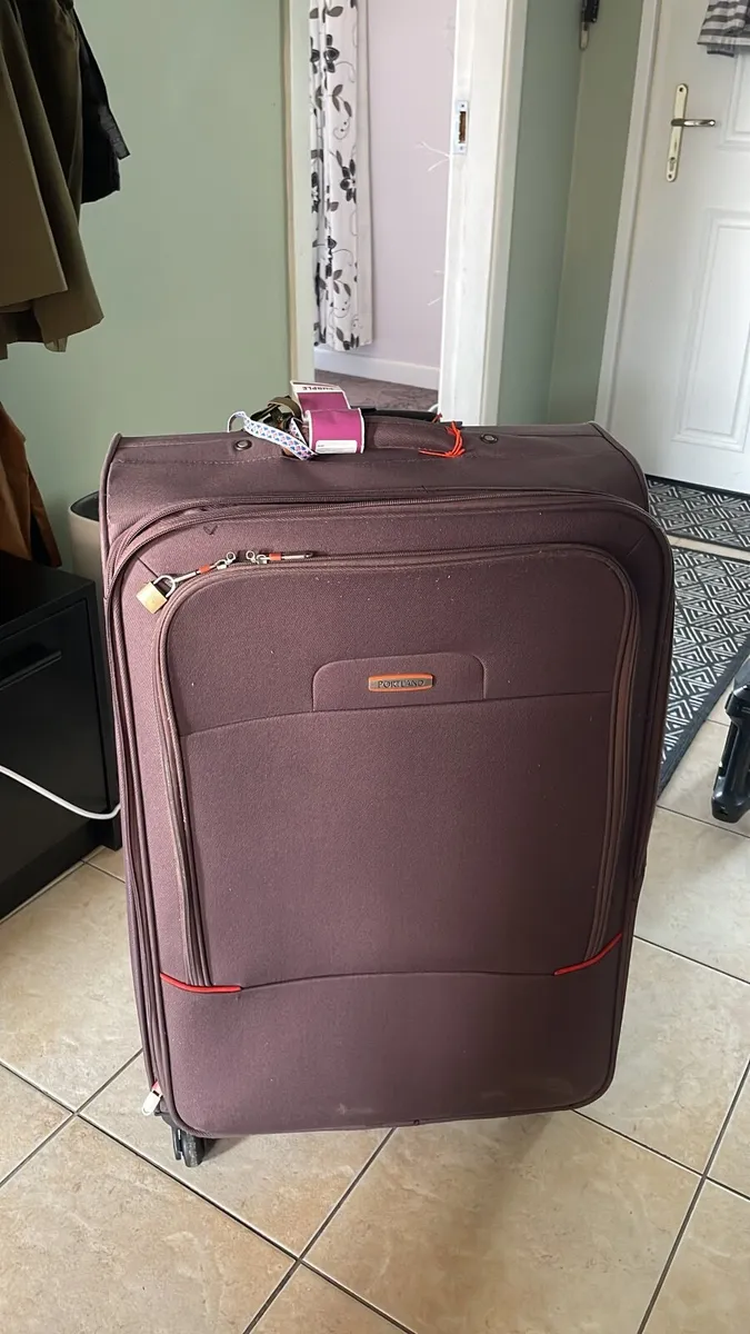 Extra large Suitcase