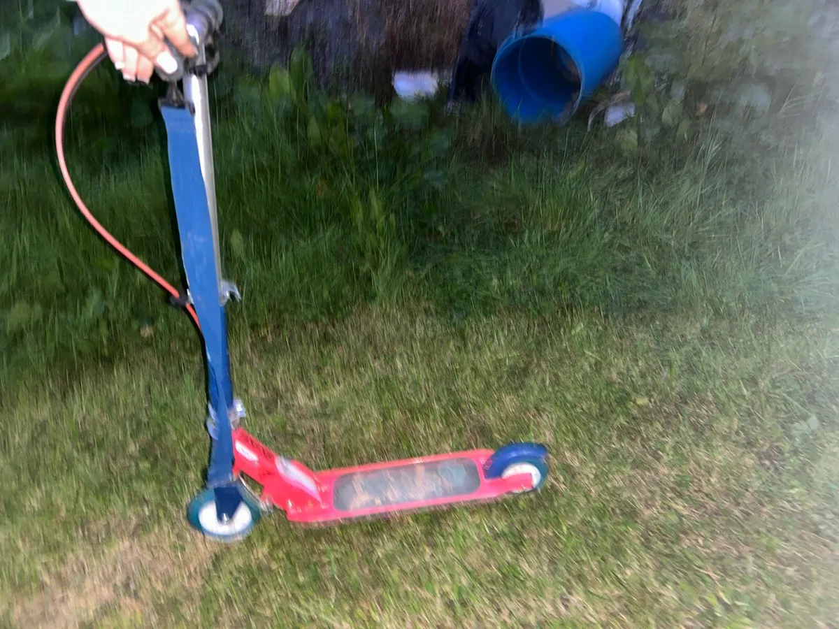 kids scooter - Image 2
