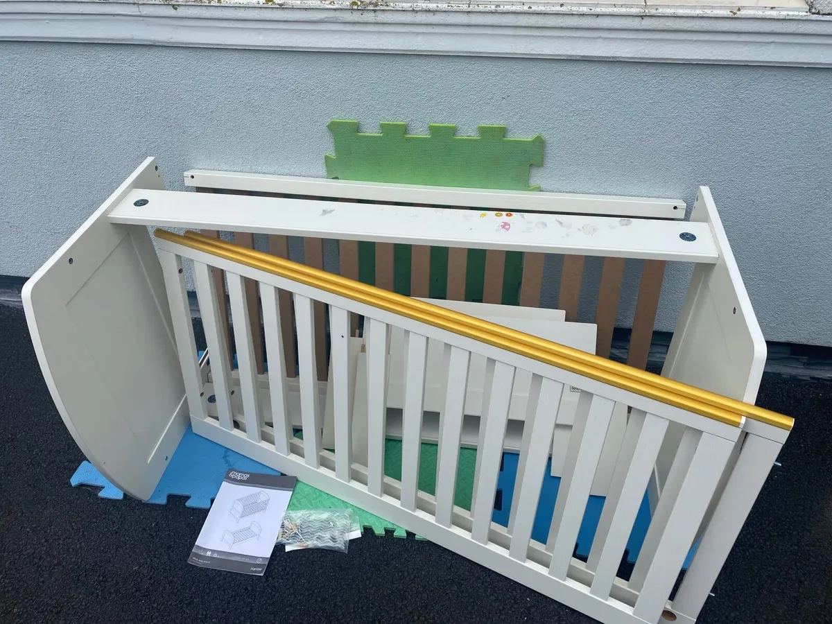 Kids bed - Image 3