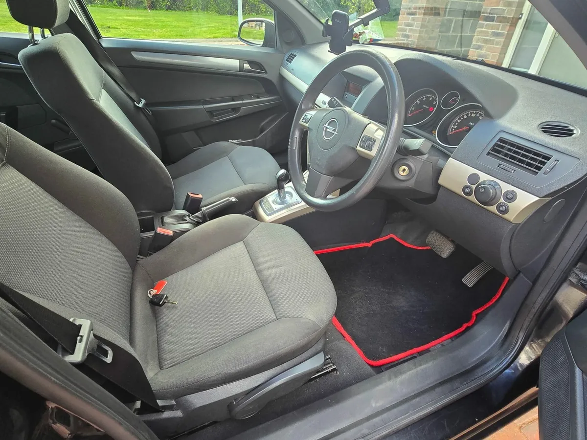 Opel Astra 2007 - Automatic- Fresh NCT 161600KMS - Image 3