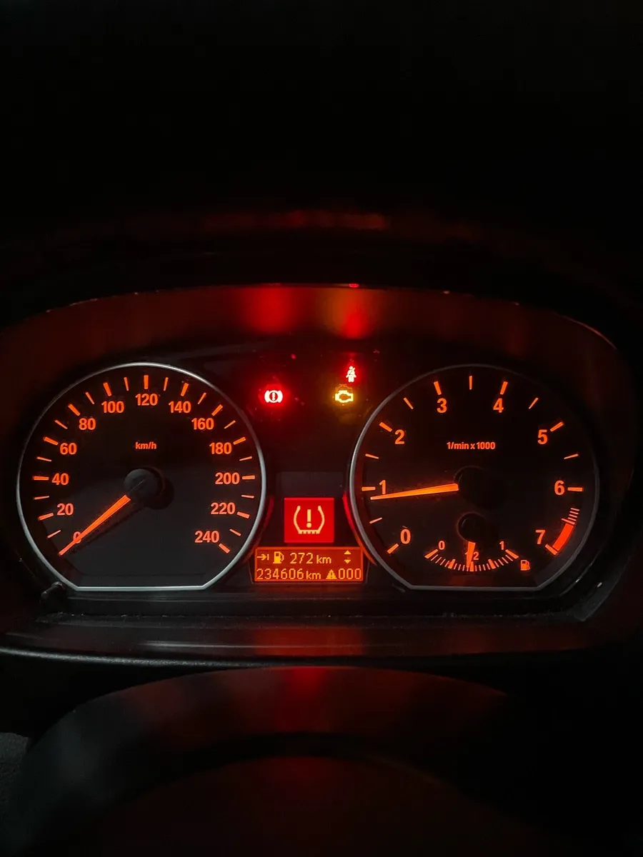 BMW 1 Series 116i 2008 - Image 4