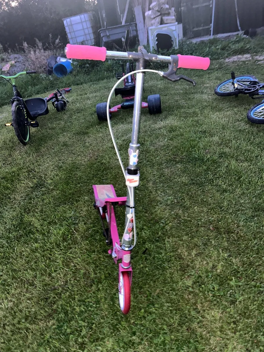 pink space scooter - Image 3