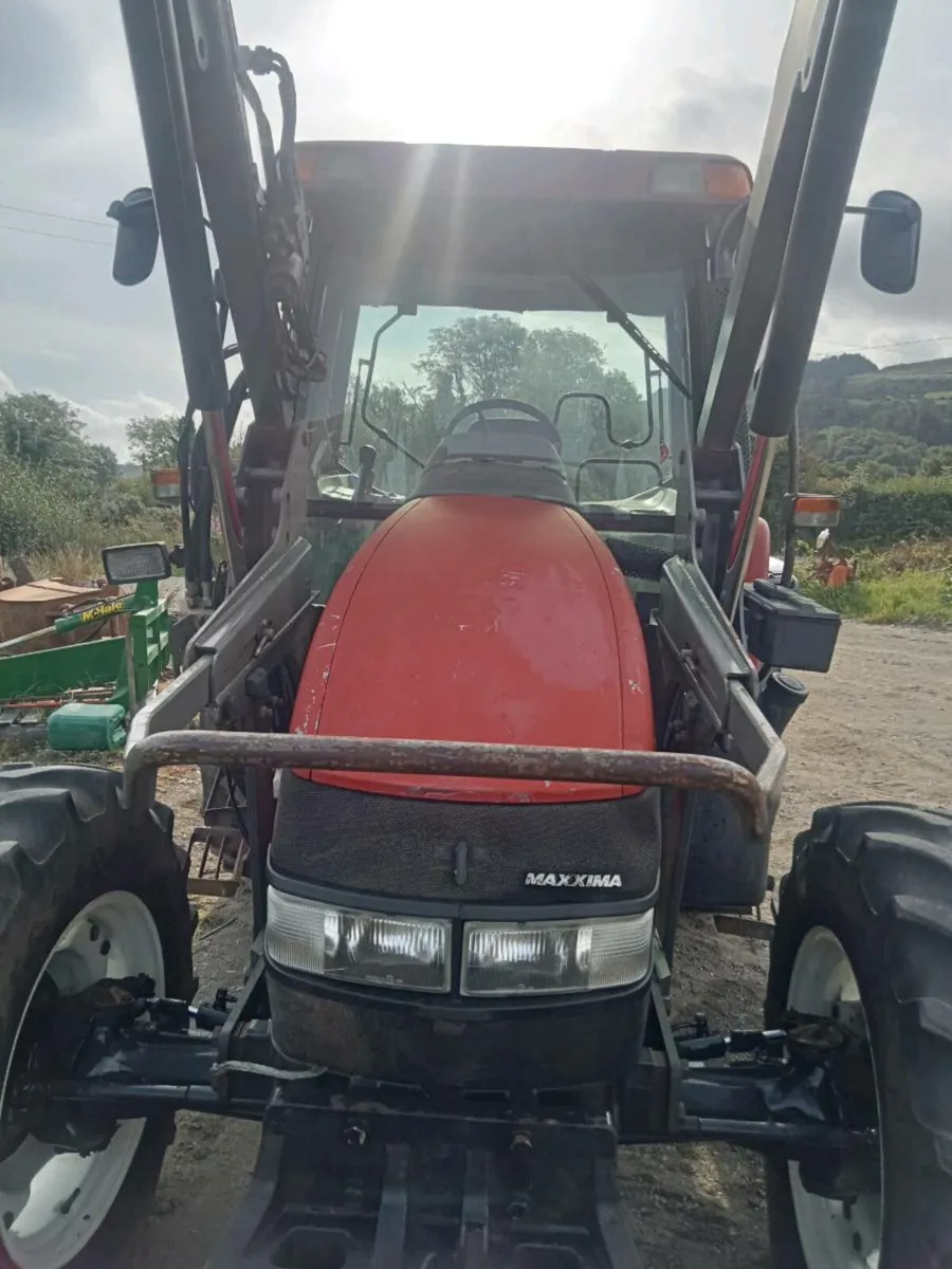 Front loader - Image 4