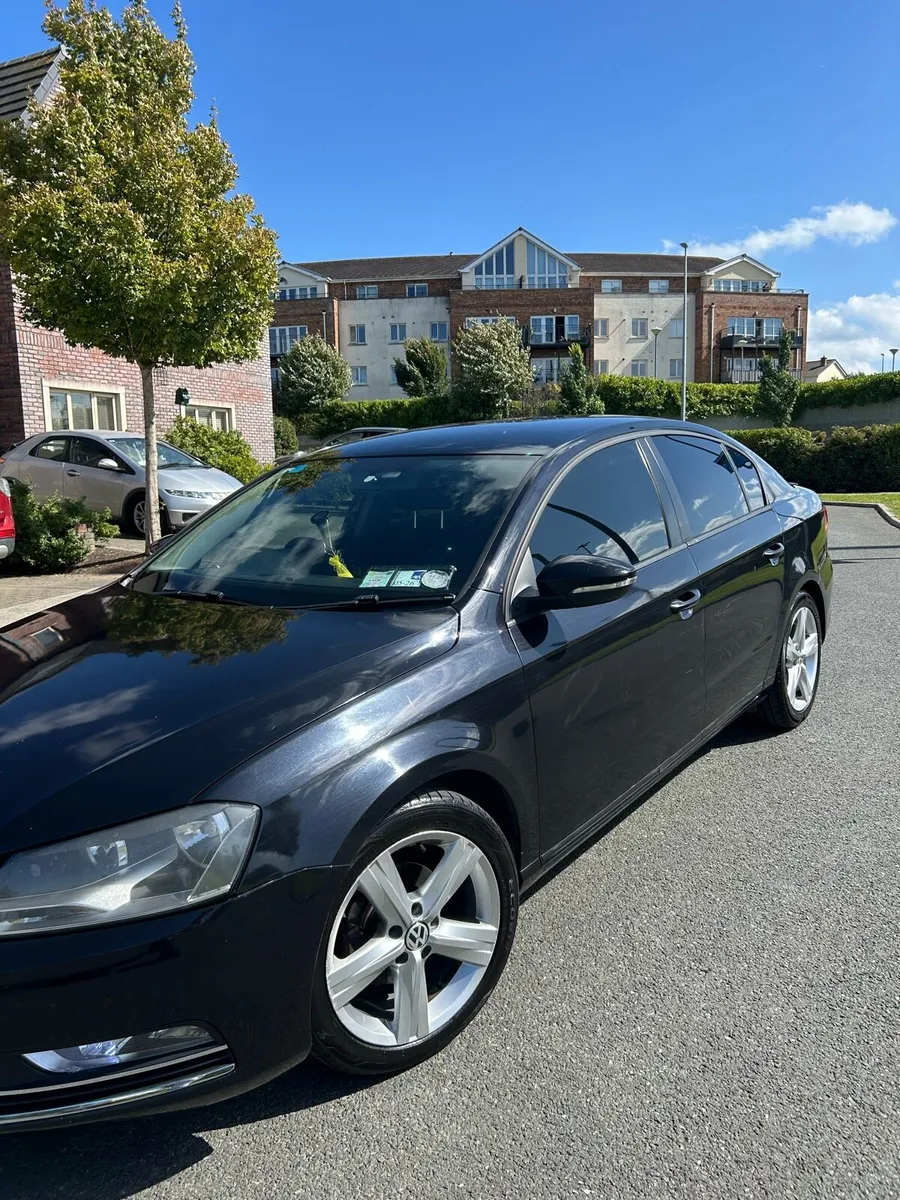 Car - Image 3
