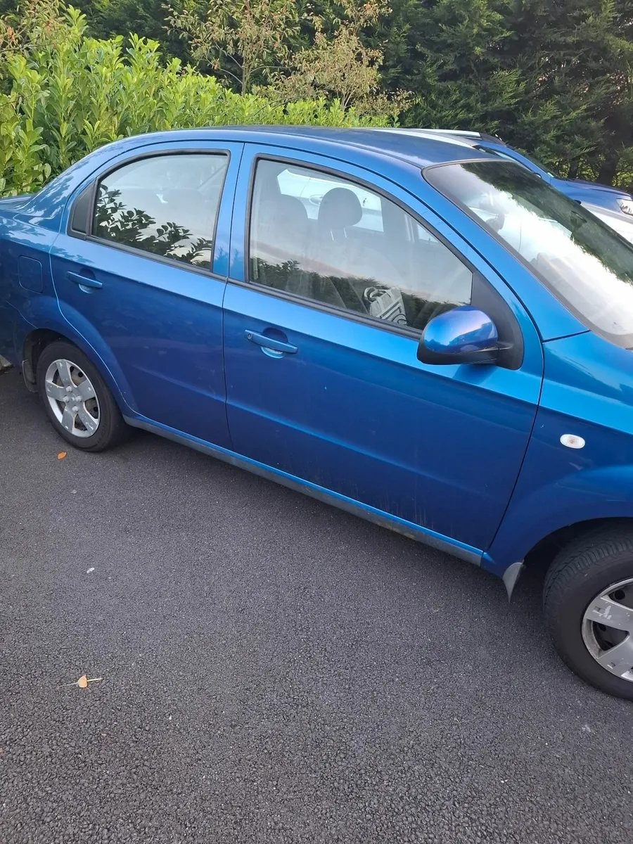 Chevrolet Aveo 2009 - Image 2