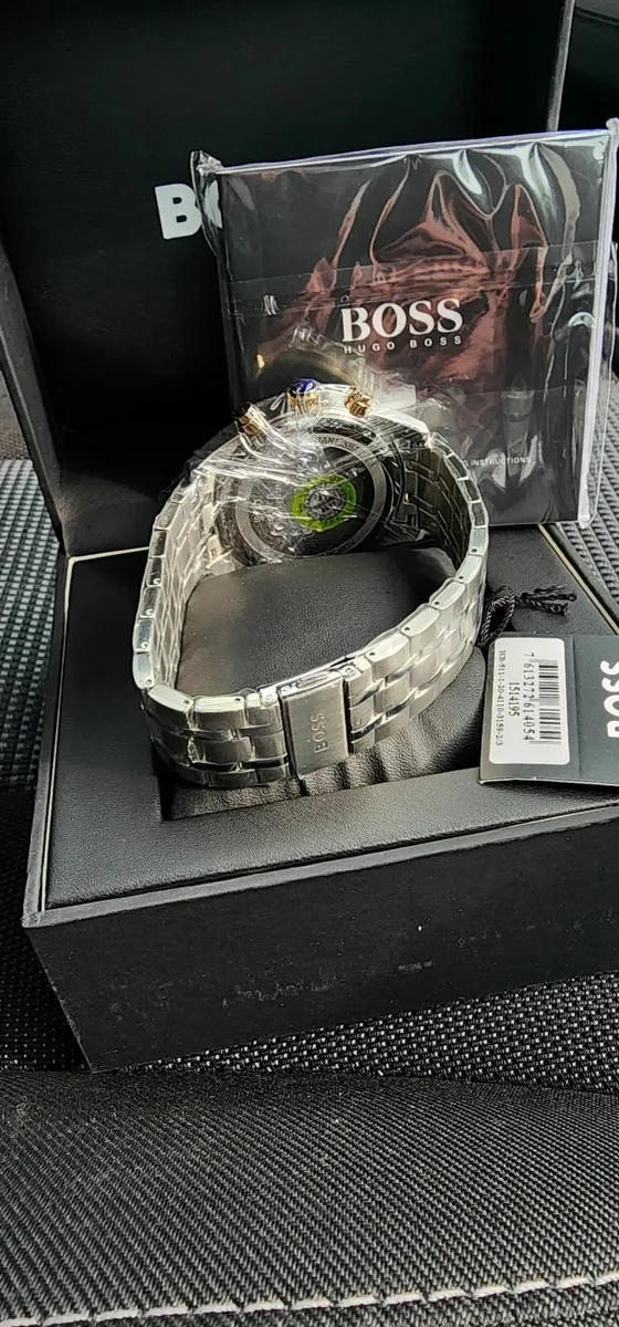 New Hugo Boss  Original -Green Dial – Box Included - Image 2