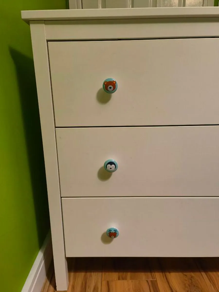 Chest  of Drawers - Image 2