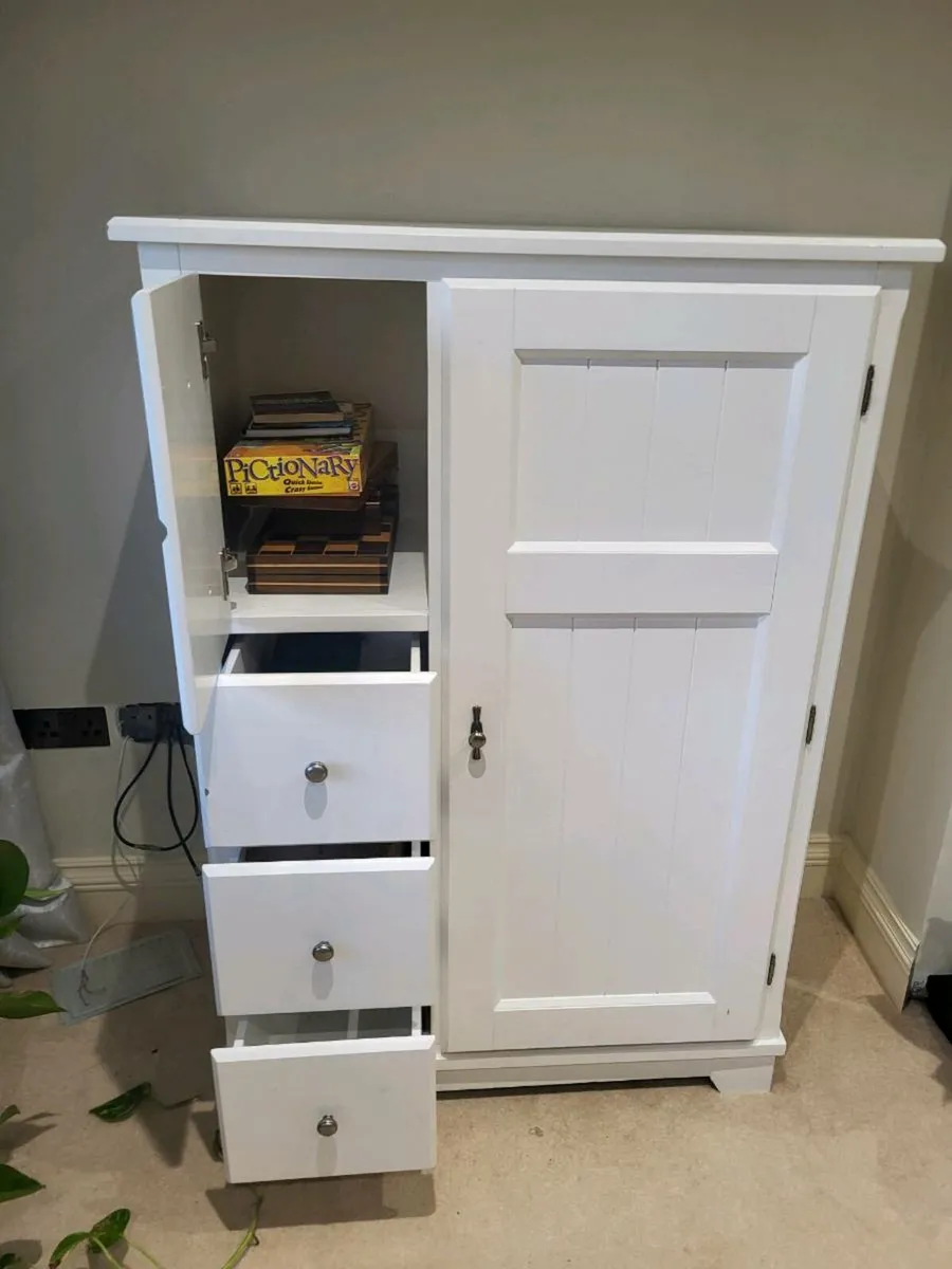 Laura Ashley three quarters wardrobe white Devon - Image 3