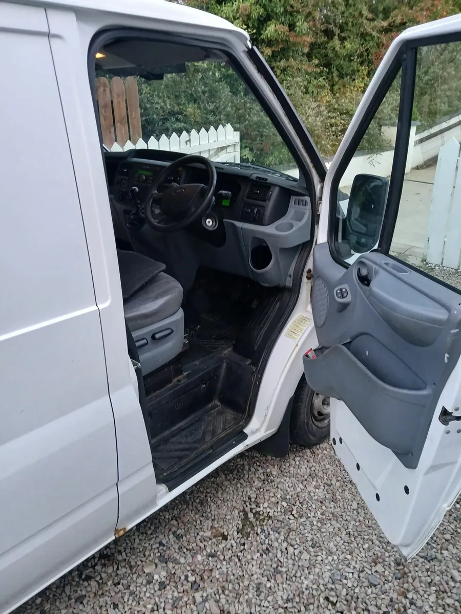 Ford Transit 2012 - Image 3