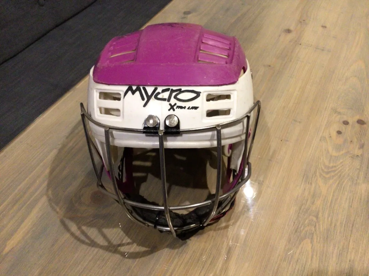 Mycro helmet - Image 1