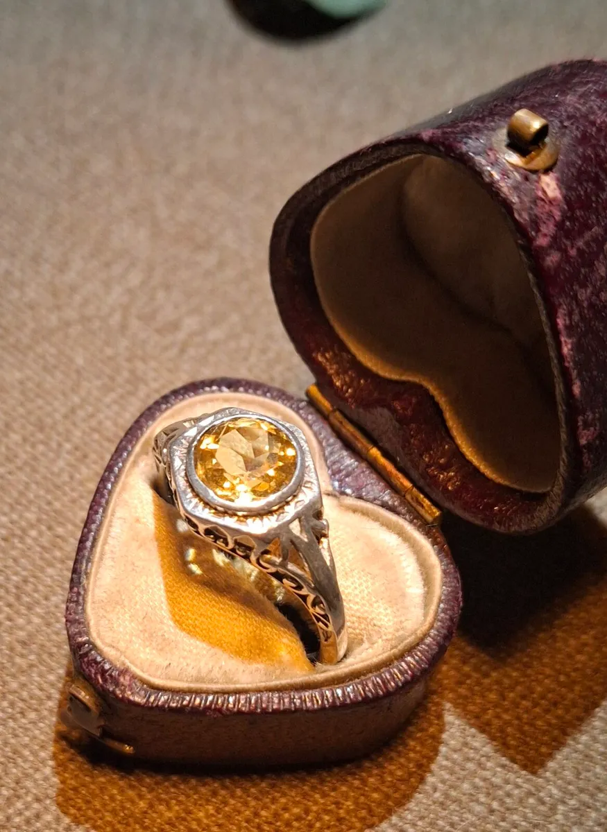Sterling Silver 925 Citrine Ring - Image 1