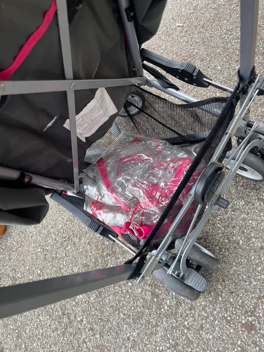 Stroller for child dimples - Image 2