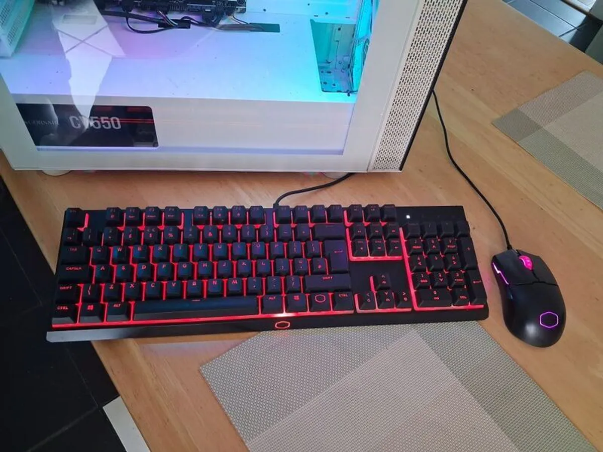 Corsair CV550 PC Specialist - Image 4